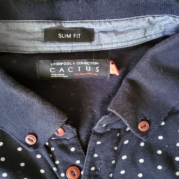 Blue and white pokadot golf shirt - Picture 2 of 2